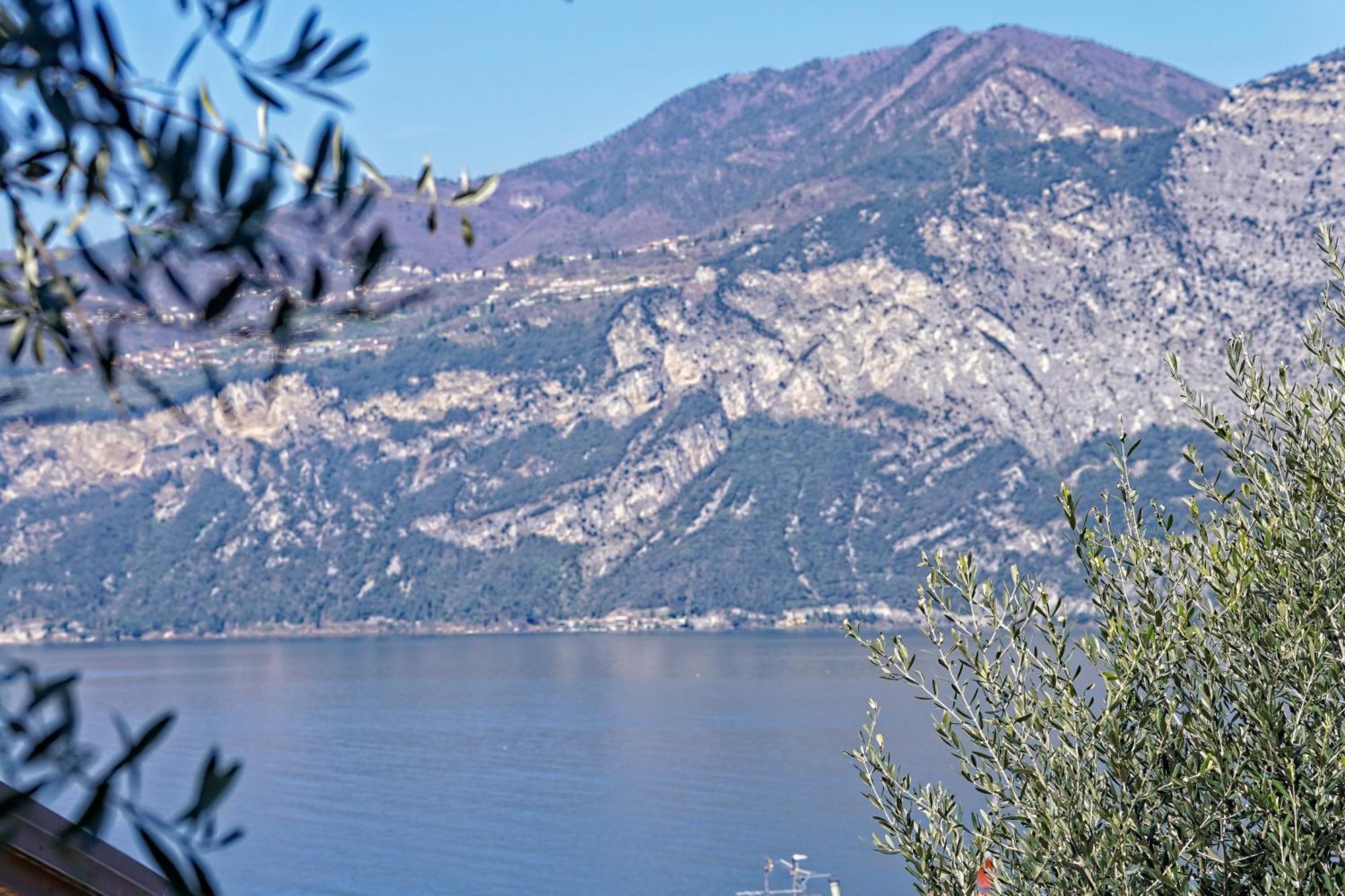 Ca De L'Angelon -- Vittoria House Villa Brenzone sul Garda Cameră foto